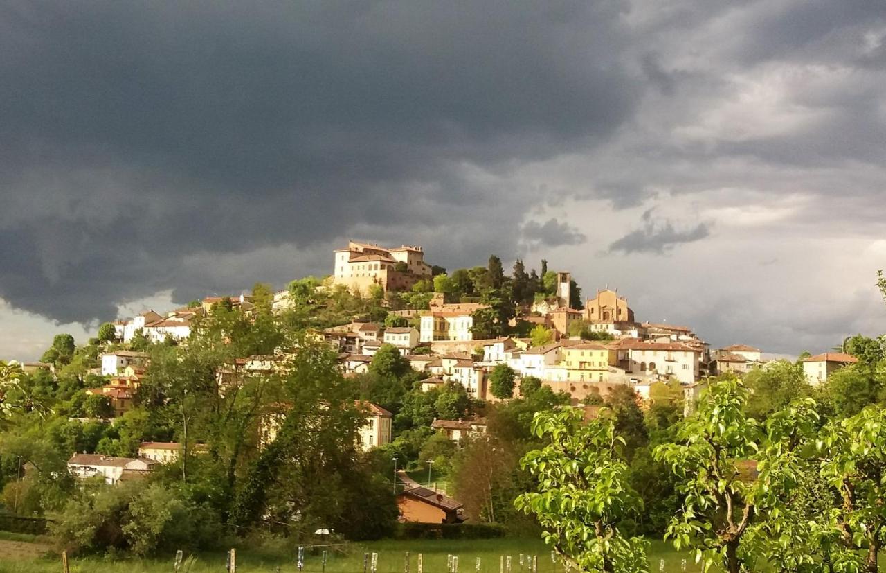 La Terrazza Sul Monferrato Lägenhet Ozzano Monferrato Exteriör bild