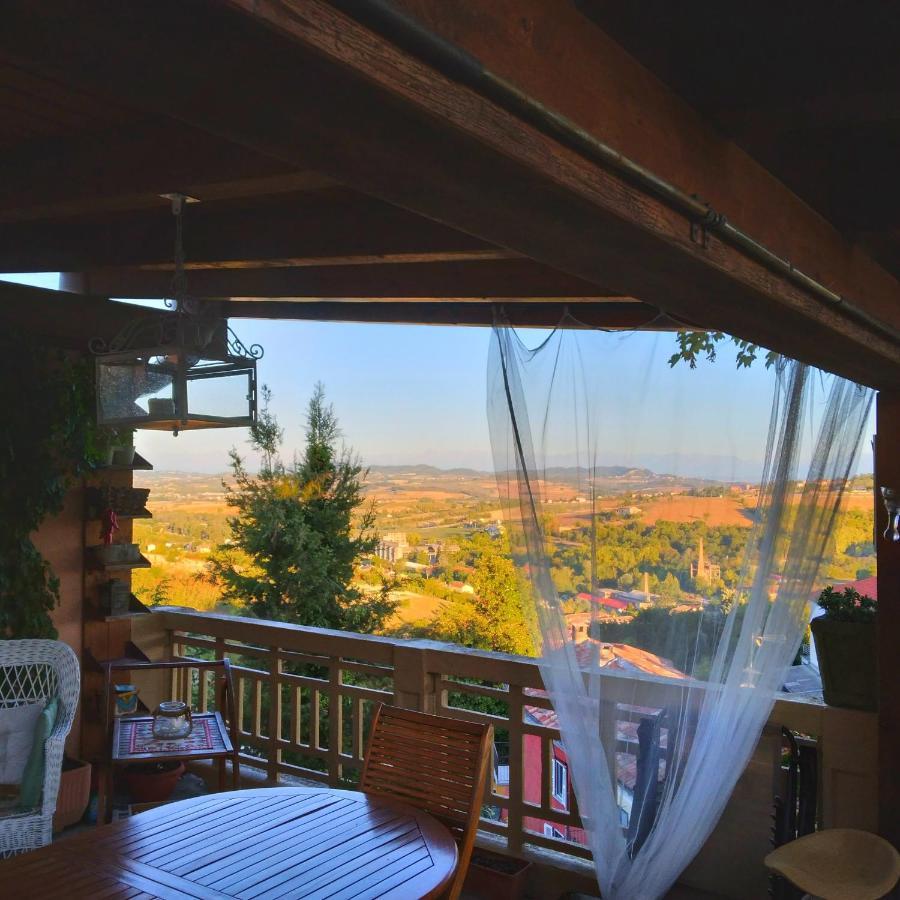 La Terrazza Sul Monferrato Lägenhet Ozzano Monferrato Exteriör bild
